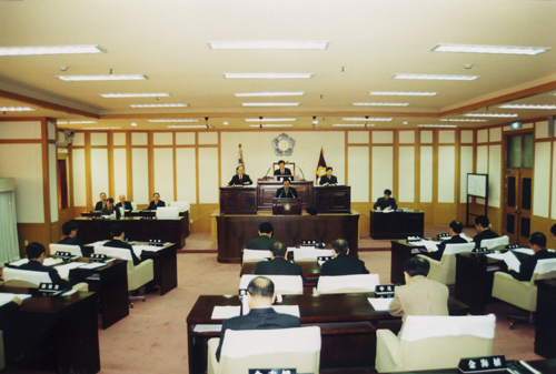 시마네현 의회의 독도의날 제정조례폐지 촉구 결의안 제안설명