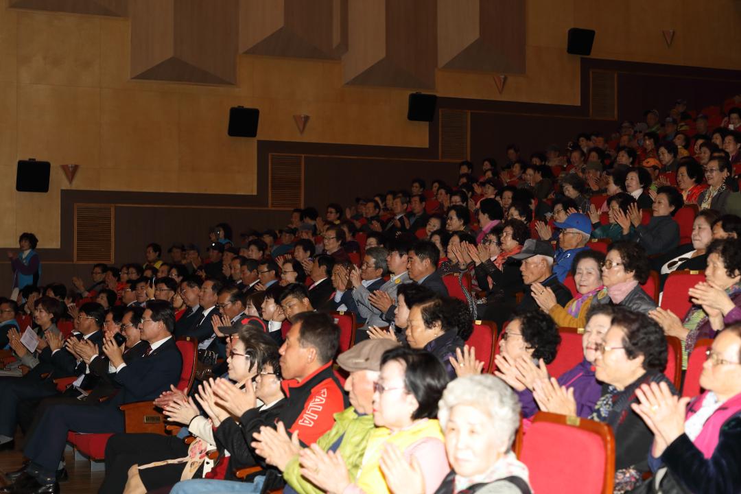 '제23회 통일노래자랑 및 경로위안잔치' 게시글의 사진(2) '1N4A5223.JPG'